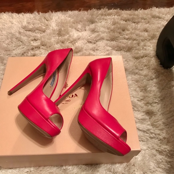 Prada stiletto heels - Picture 5 of 9
